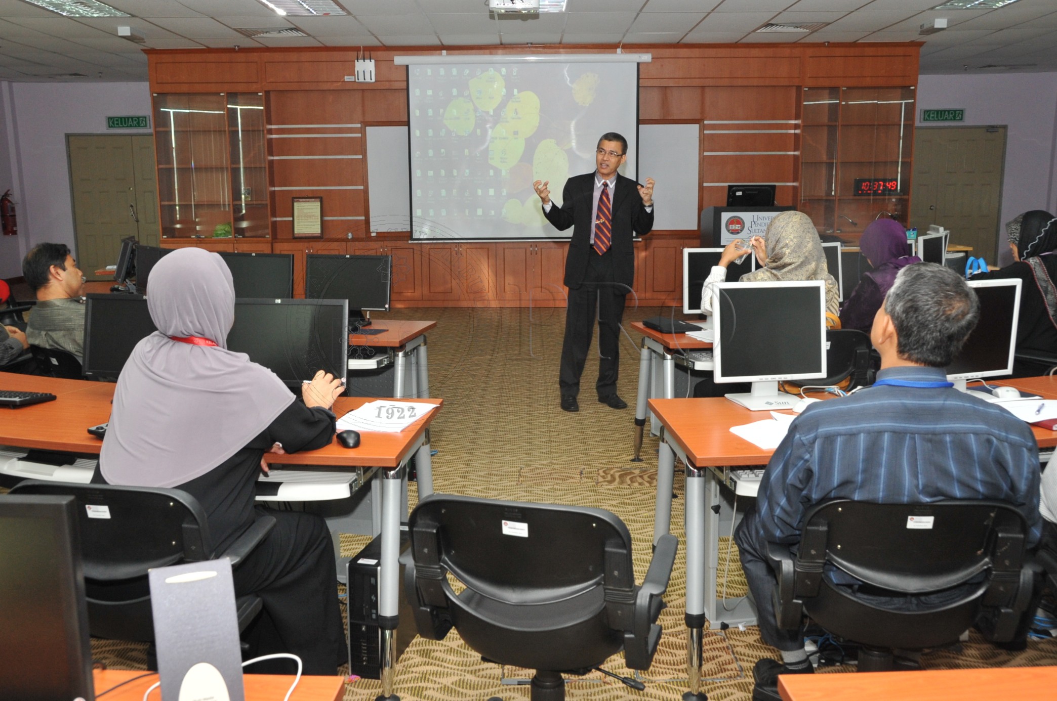 PRO 13 01 pelan PRO 6410